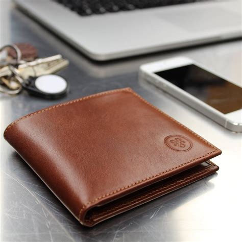 leather billfold wallet